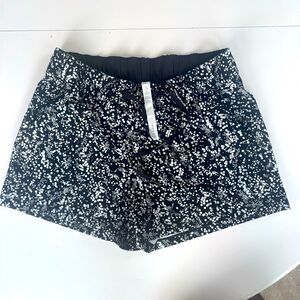 lululemon athletica Black and White Athletic Shorts women’s 8 gym workout